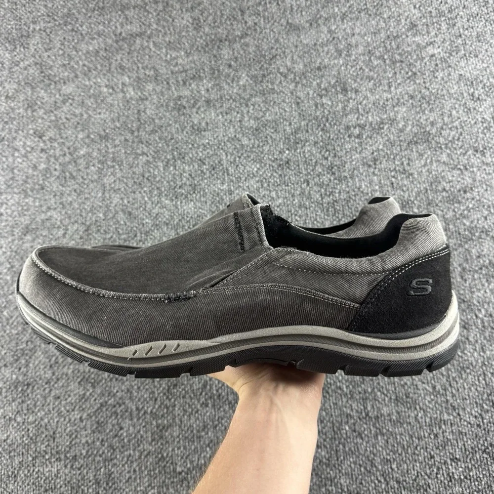 Skechers Relaxed Fit Shoes Mens 15 Black Slip On Memory Foam SN 64109EW Walking